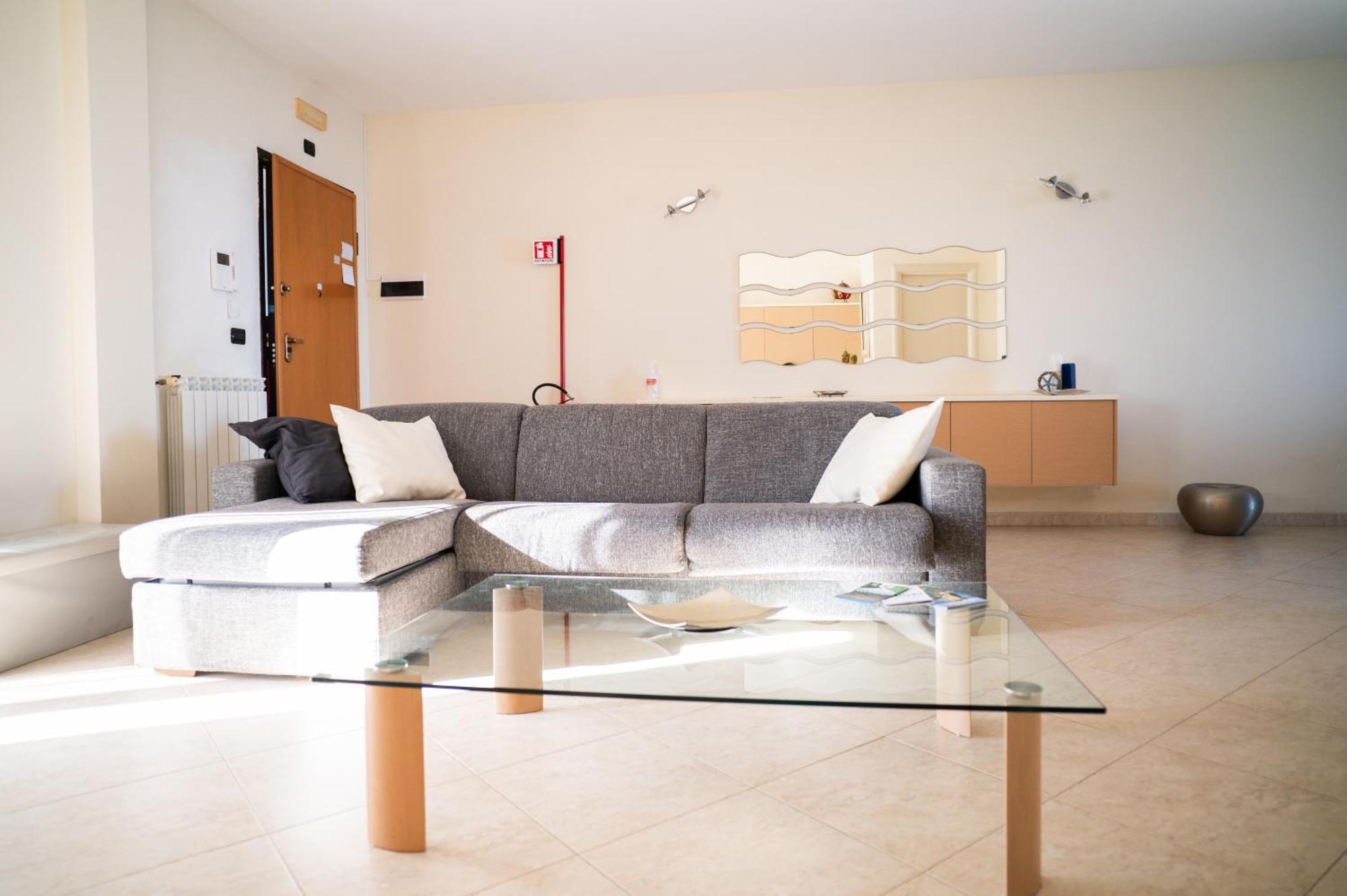 Milu'Seaview Ampia Casa Vista Mare Lejlighed Giovinazzo Eksteriør billede