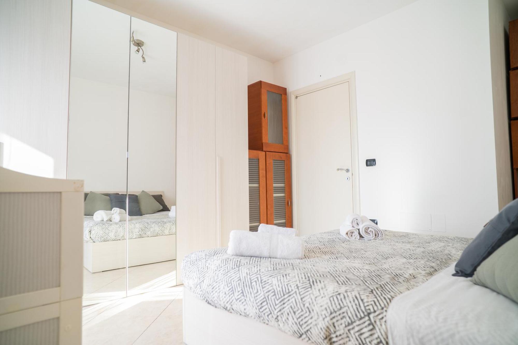 Milu'Seaview Ampia Casa Vista Mare Lejlighed Giovinazzo Eksteriør billede